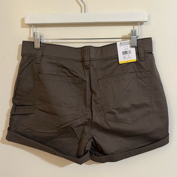 Boston Trader Women’s Shorts - Picture 5 of 6